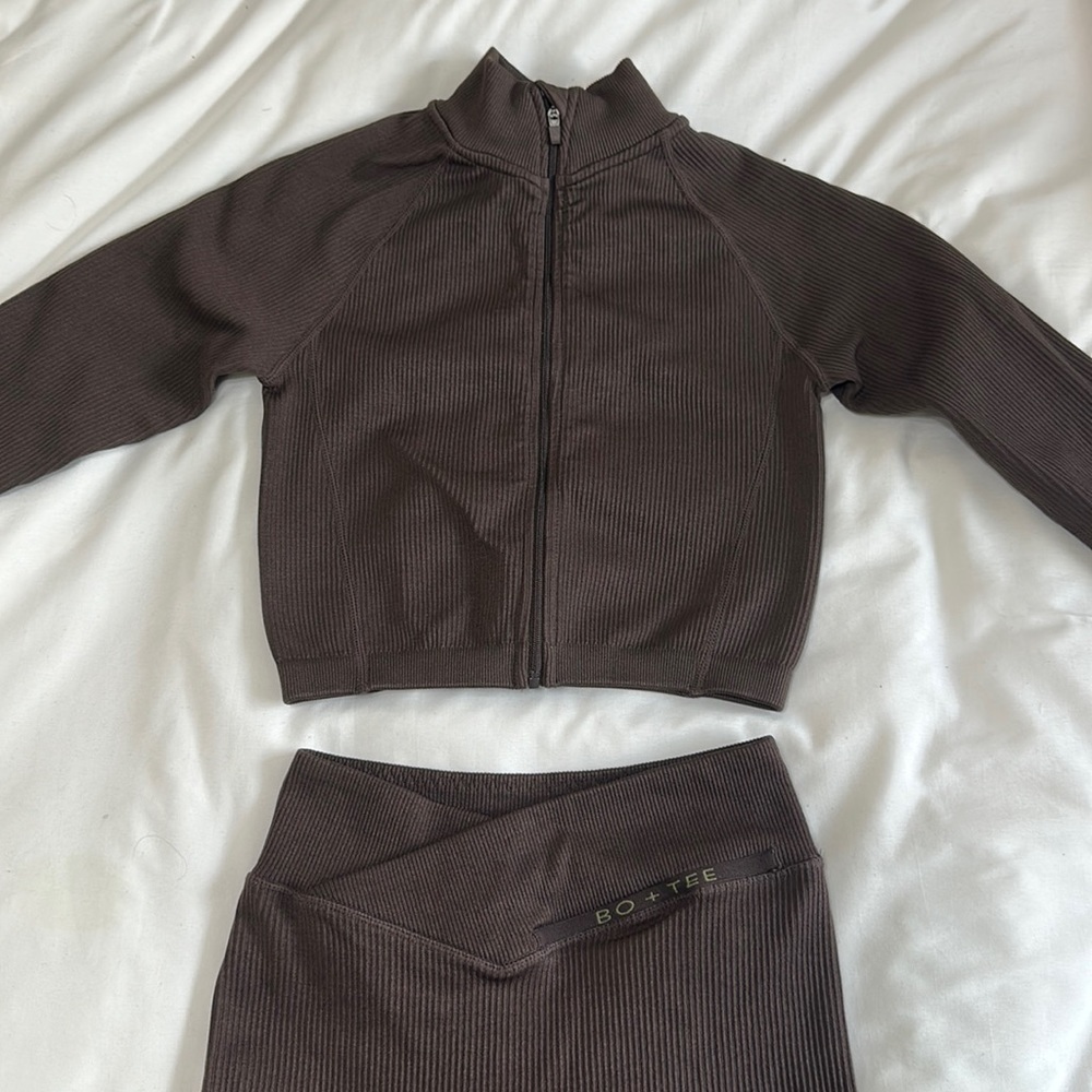 Bo & Tee Workout Set - Brown - Size XS